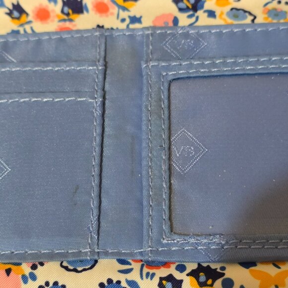 Vera Bradley Tri-Fold Wallet in Coral Floral - Picture 4 of 5